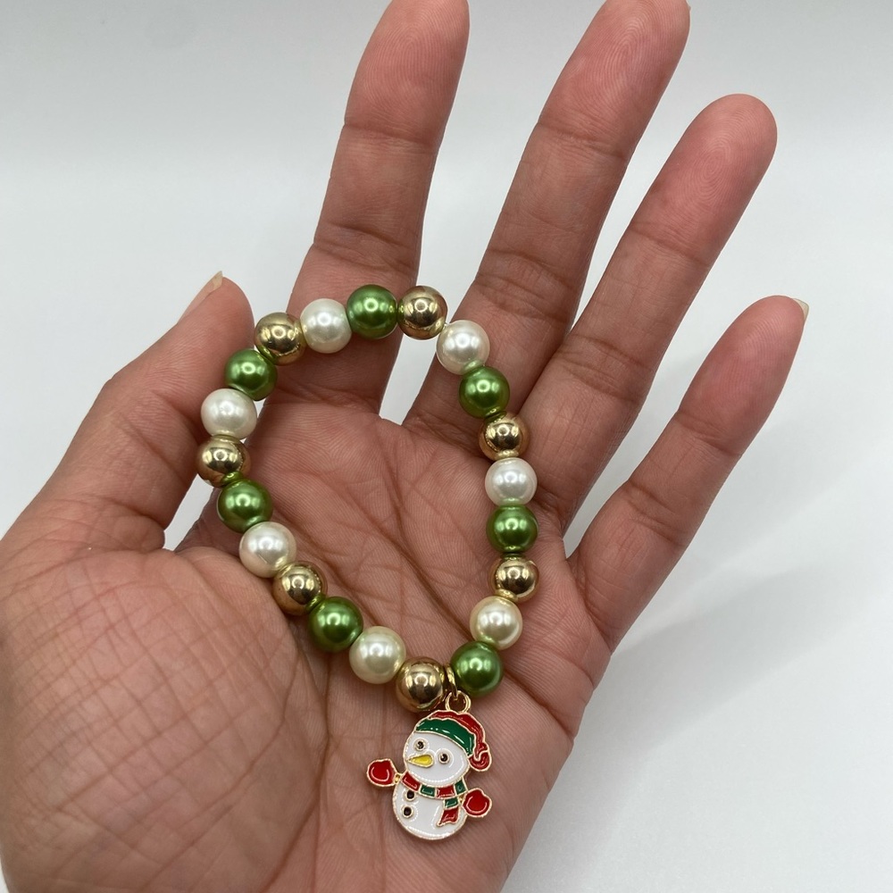 ⛄️Christmas Holiday Gold Charm Stretch Bracelet